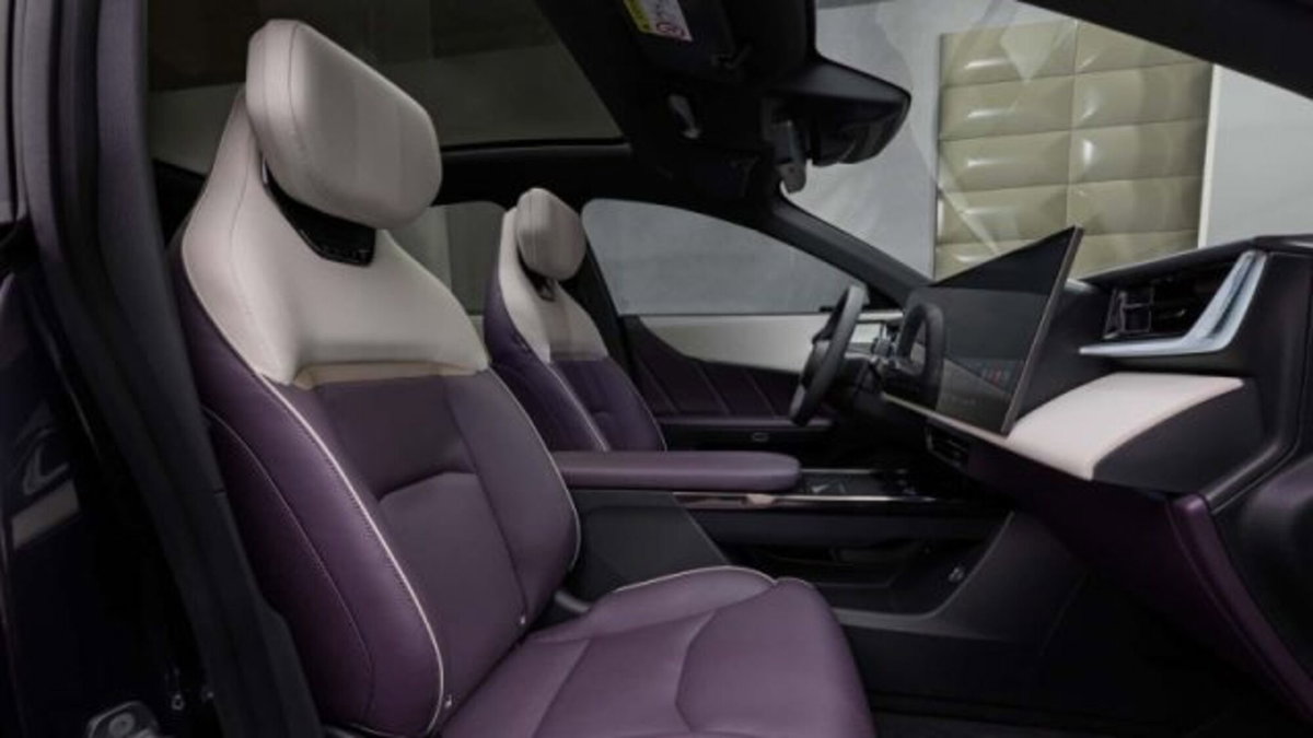 Mazda CX-6e 78 kWh Standard Range Takumi Plus (8)