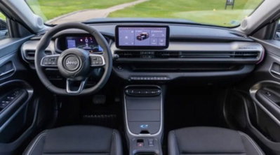 Jeep Avenger 1.2 turbo e-hybrid mhev 85th Anniversary 4xe 145cv edct6 (8)