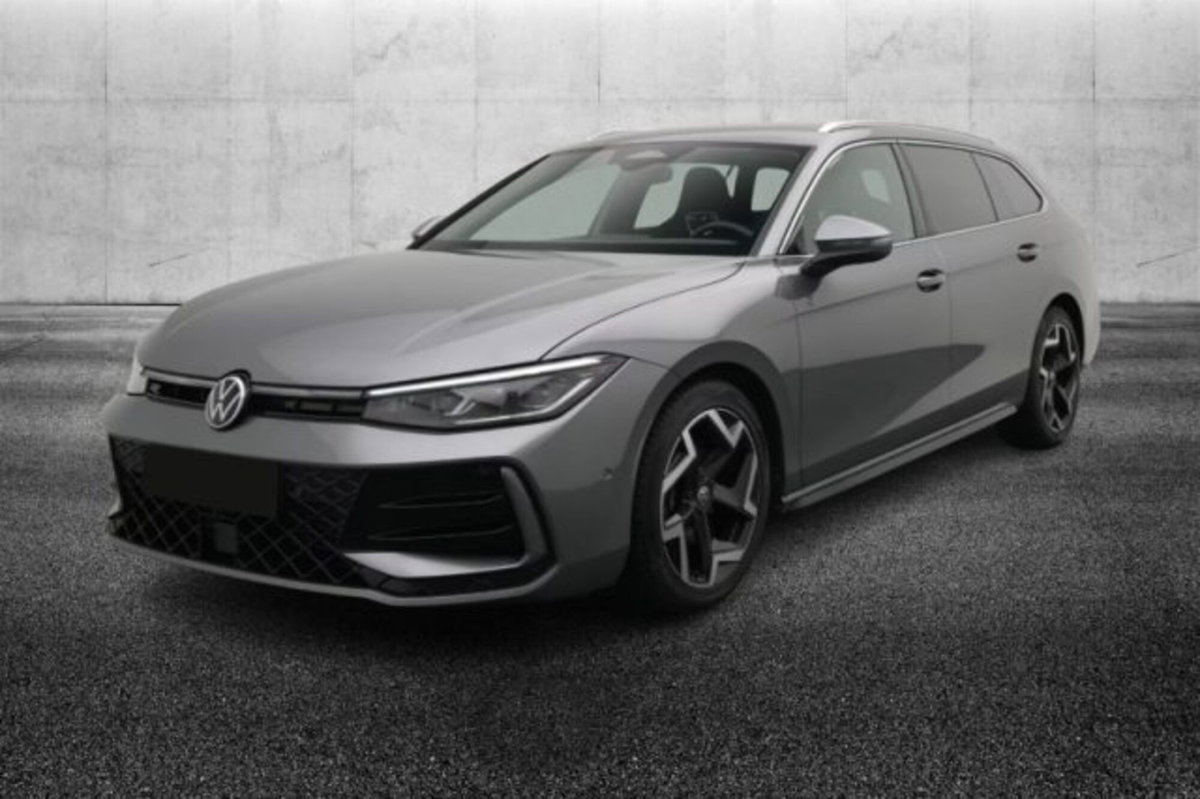 Volkswagen Passat 2.0 tdi scr R-Line 150cv dsg