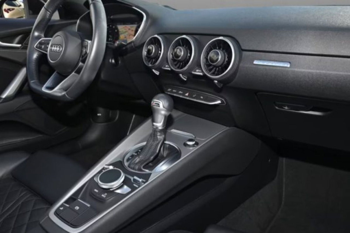 Audi TT Cabrio 45 TFSI quattro S tronic (5)