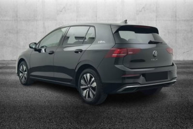 Volkswagen Golf 2.0 TDI 150 CV DSG SCR R-Line (2)