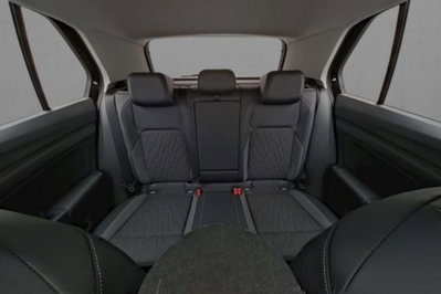 Volkswagen Golf 2.0 TDI 150 CV DSG SCR R-Line (5)