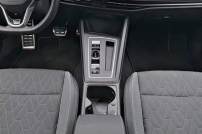 Volkswagen Golf 2.0 TDI 150 CV DSG SCR R-Line (6)