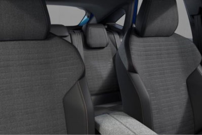 Peugeot 3008 1.2 hybrid Allure Business 145cv e-dcs6 (5)