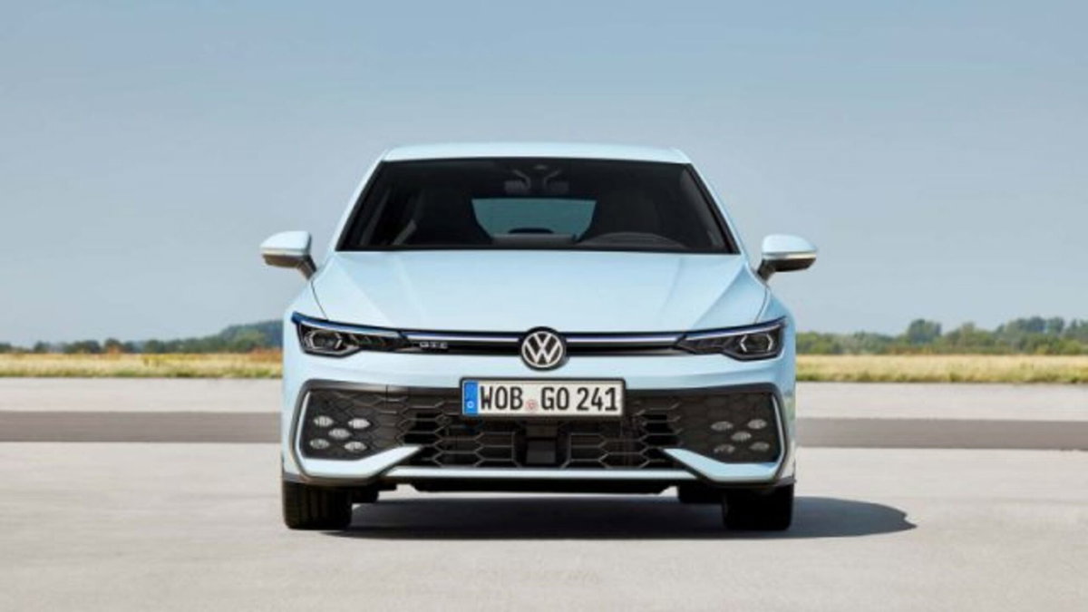 Volkswagen Golf 1.5 tsi ehybrid GTE 272cv dsg (4)