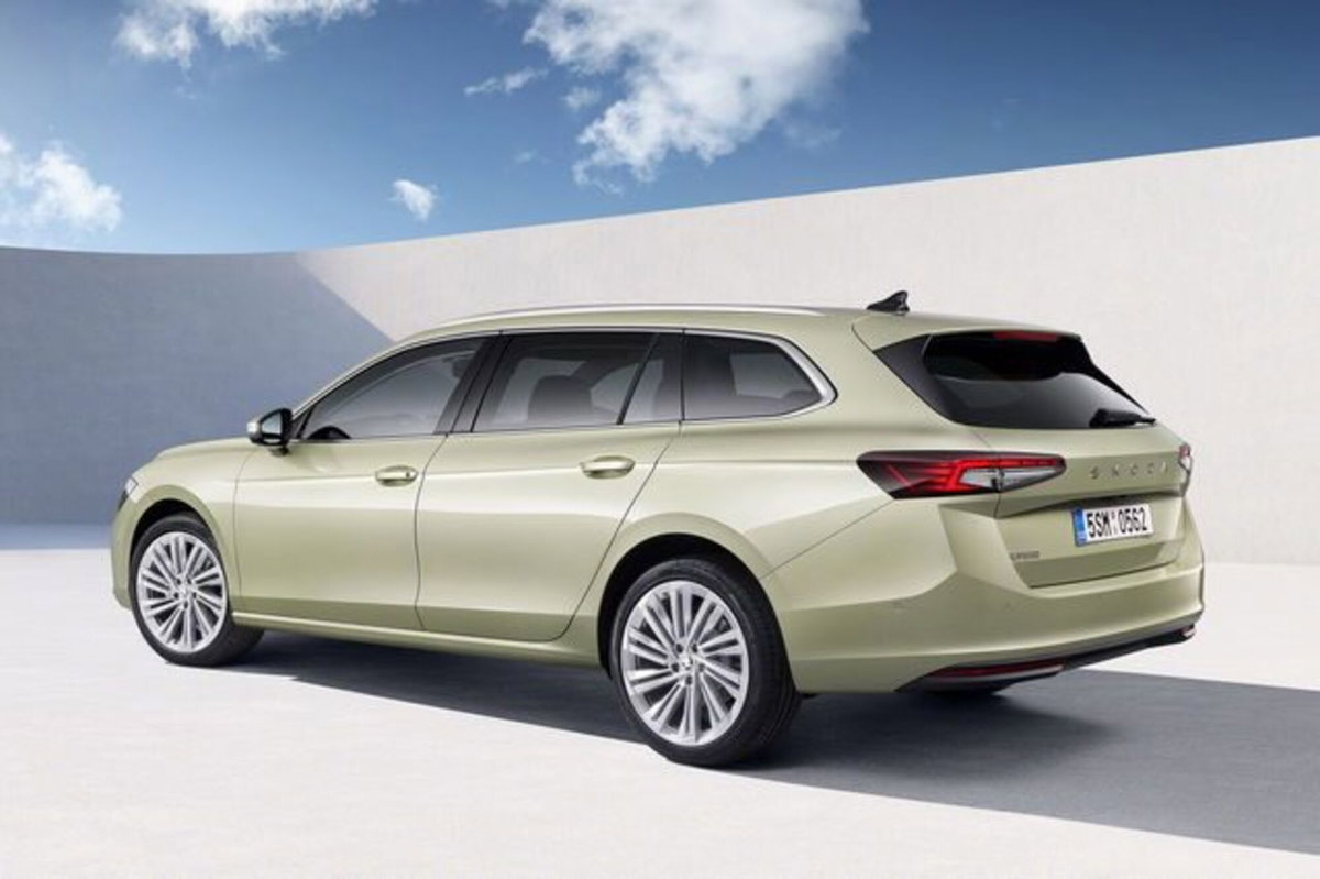 Skoda Superb Station Wagon 1.5 TSI ACT DSG Wagon SportLine (6)