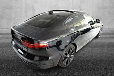 Jaguar XE 2.0 D 204 CV AWD aut. R-Dynamic HSE (3)