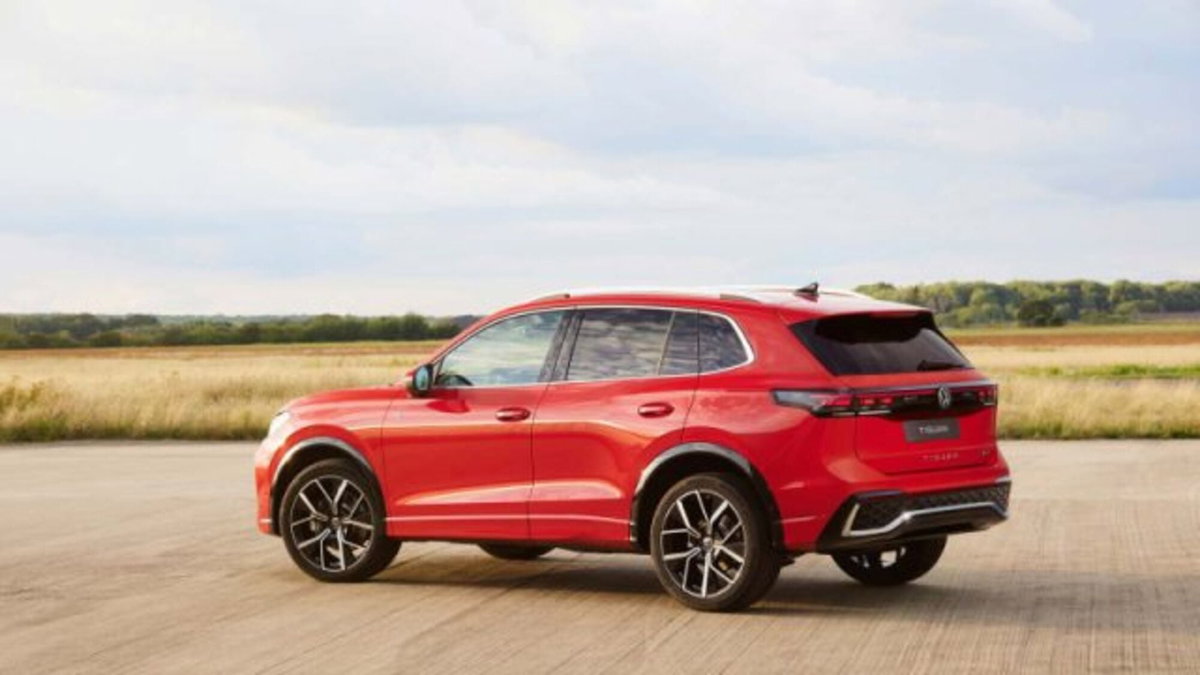 Volkswagen Tiguan 1.5 tsi ehybrid R-Line 272cv dsg (5)