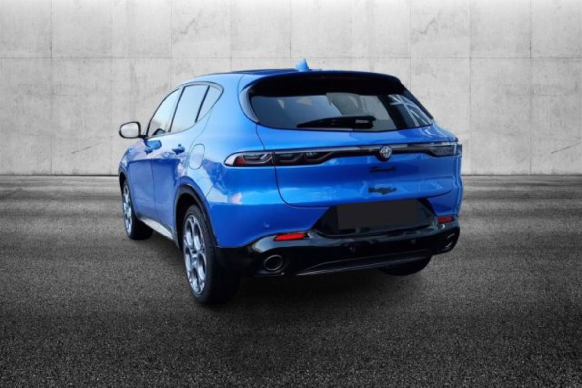 Alfa Romeo Tonale 1.3 phev Intensa Q4 280cv at6 (3)
