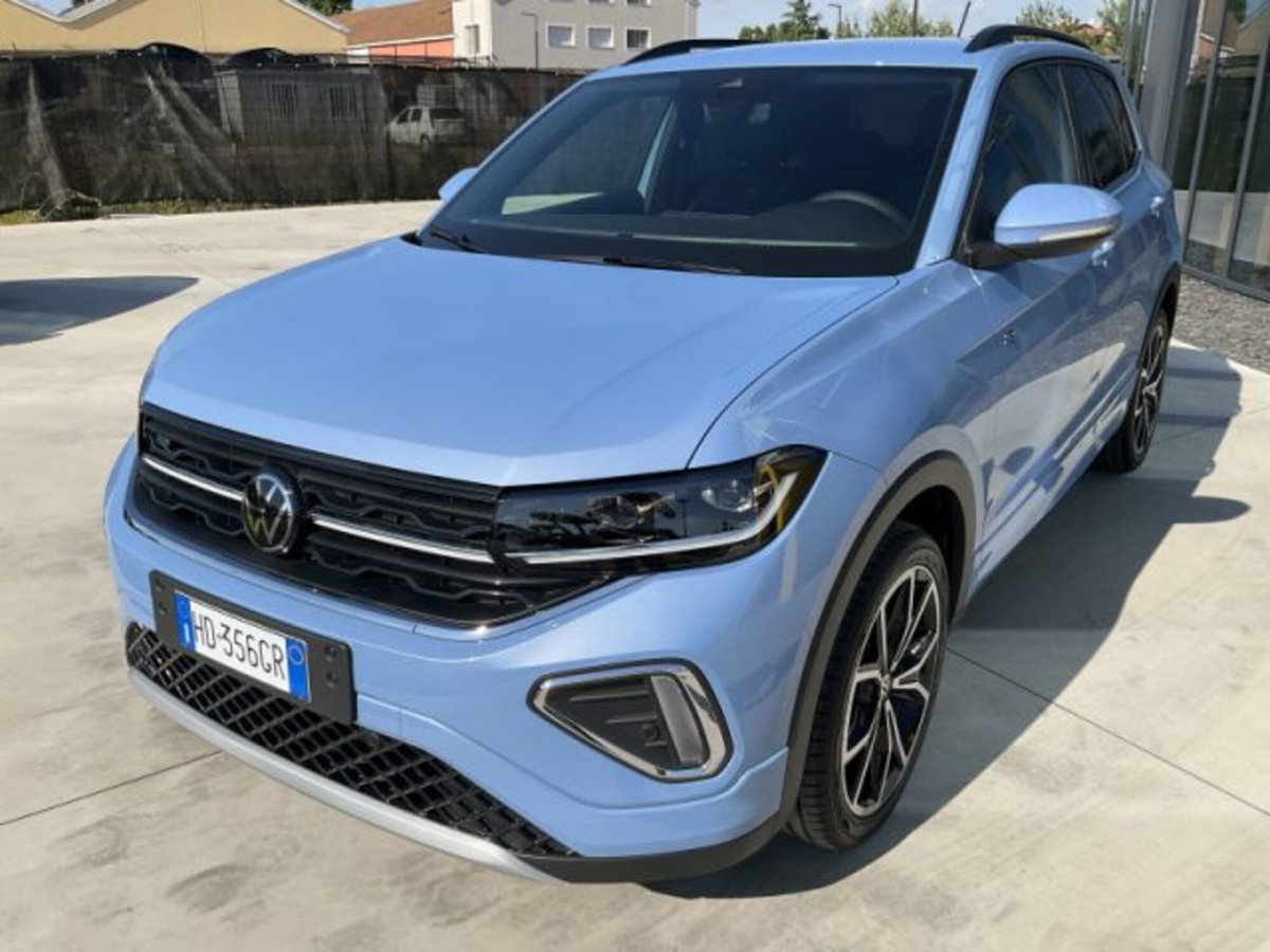Volkswagen T-Cross 1.0 tsi R-Line 115cv (3)