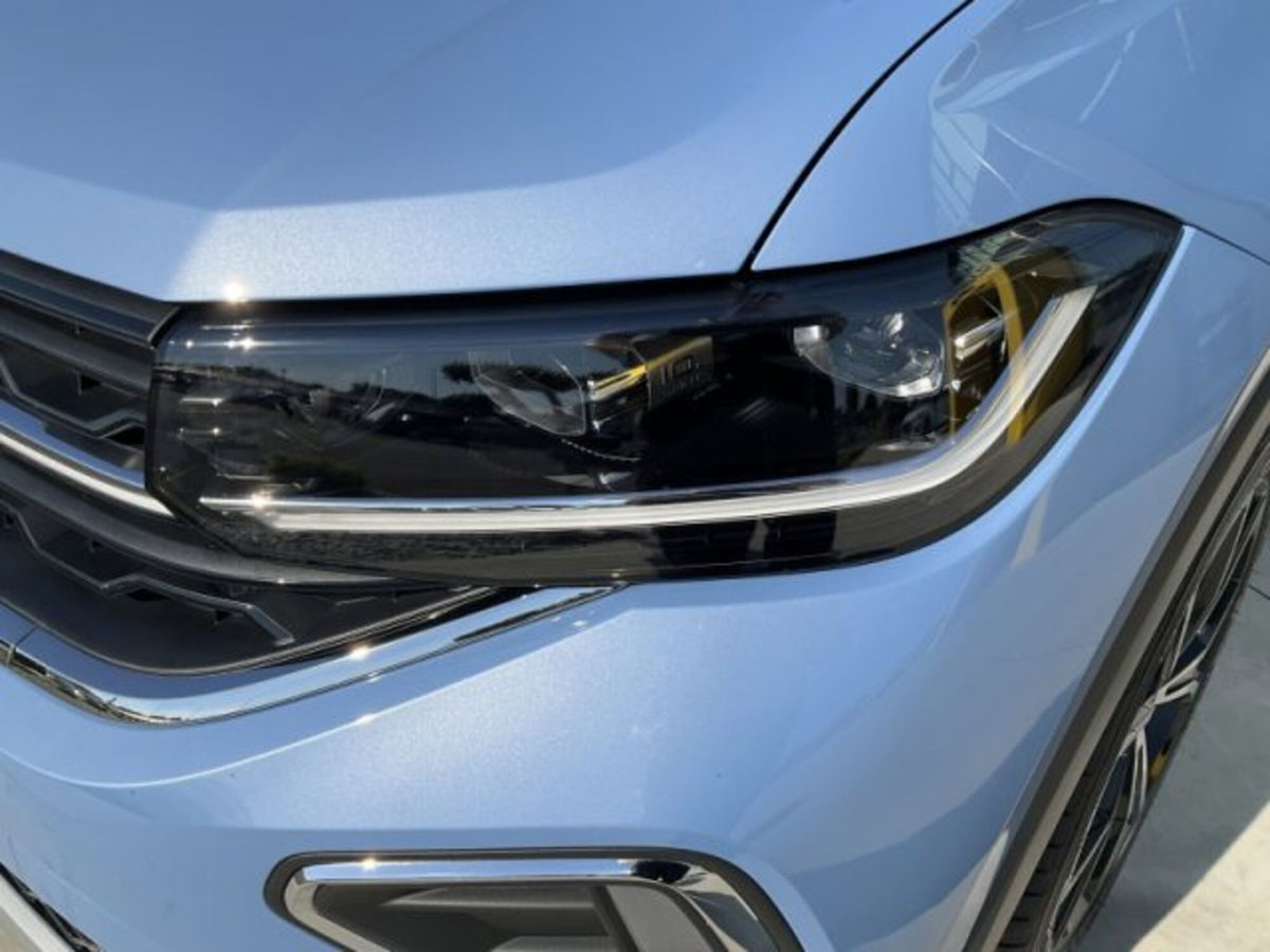 Volkswagen T-Cross 1.0 tsi R-Line 115cv (4)