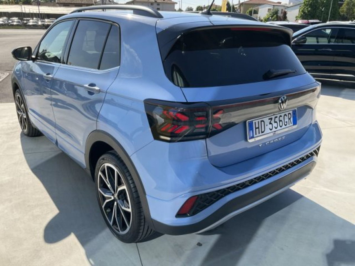 Volkswagen T-Cross 1.0 tsi R-Line 115cv (6)