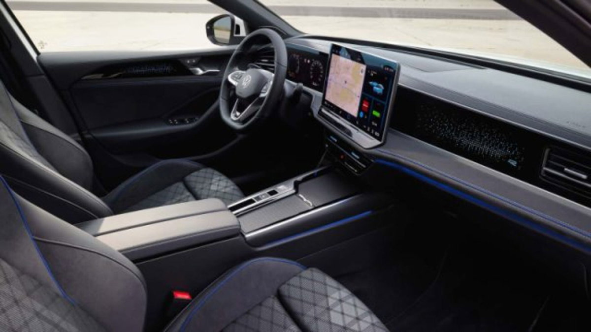 Volkswagen Passat 1.5 tsi ehybrid Business 204cv dsg (8)