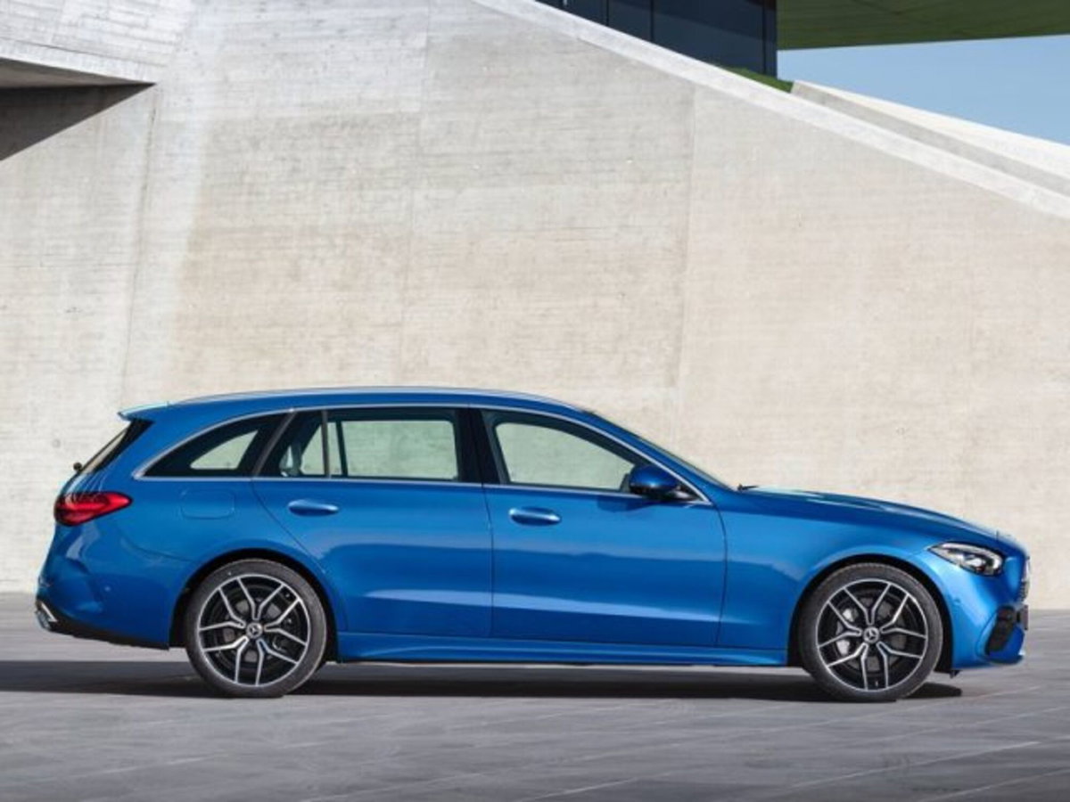 Mercedes-Benz Classe C Station Wagon 220 d mhev AMG Line Advanced Plus 4matic 197cv auto (5)