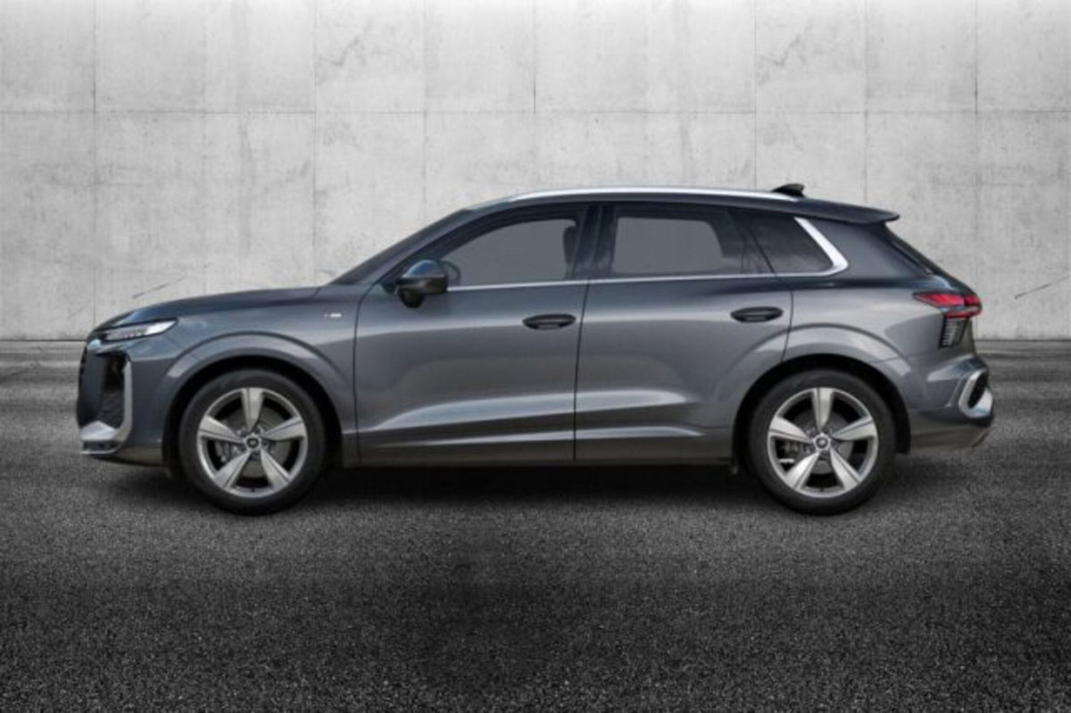 Audi Q3 Sportback 2.0 tfsi S line edition quattro 265cv s-tronic (3)