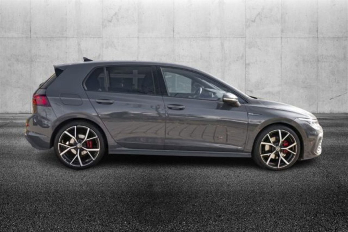 Volkswagen Golf 2.0 TDI GTD DSG (3)