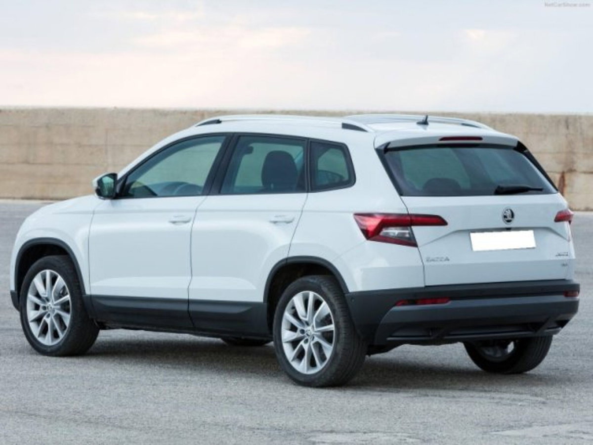Skoda Karoq 1.5 TSI ACT SportLine (4)