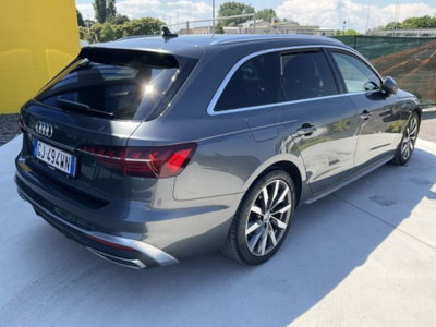 Audi A4 Avant 40 TDI quattro S tronic S line edition (2)