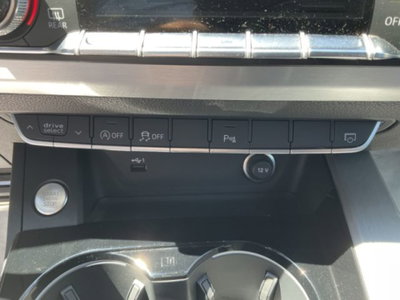 Audi A4 Avant 40 TDI quattro S tronic S line edition (8)