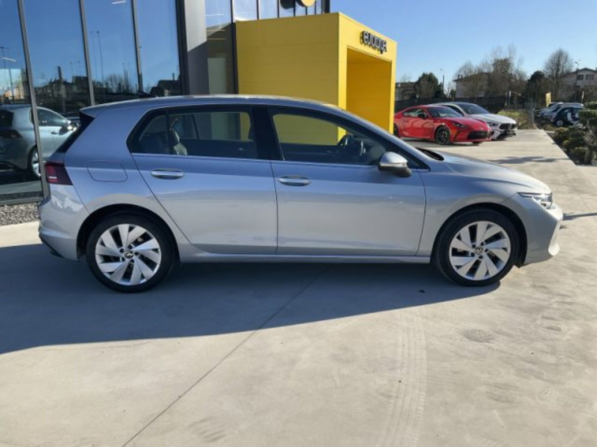 Volkswagen Golf 2.0 TDI 150 CV DSG SCR Style (5)