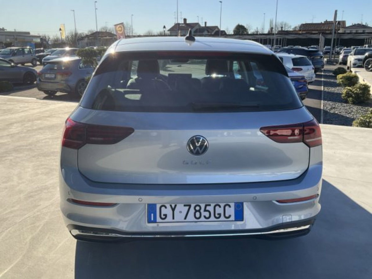 Volkswagen Golf 2.0 TDI 150 CV DSG SCR Style (7)