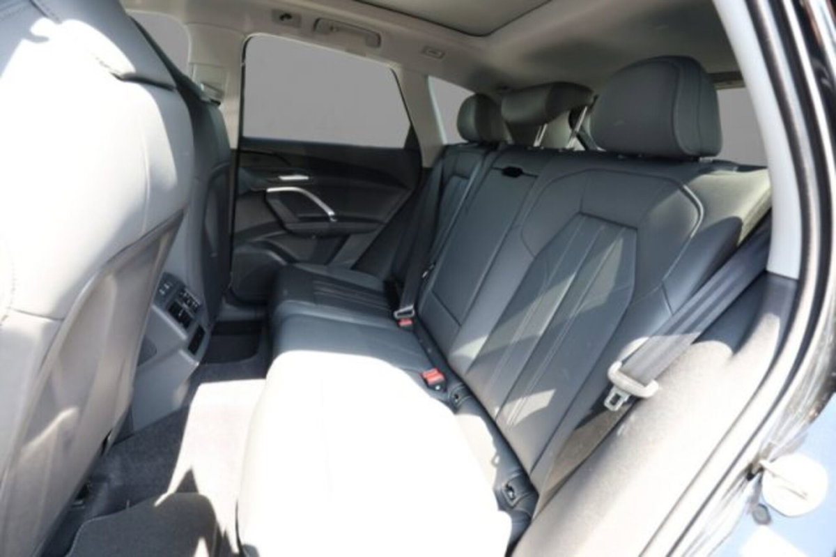 Audi Q5 40 2.0 tdi mhev 12V S line quattro s-tronic (8)