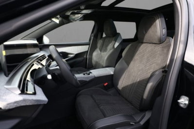 Peugeot 5008 1.2 hybrid GT 145cv 5p.ti e-dcs6 (7)