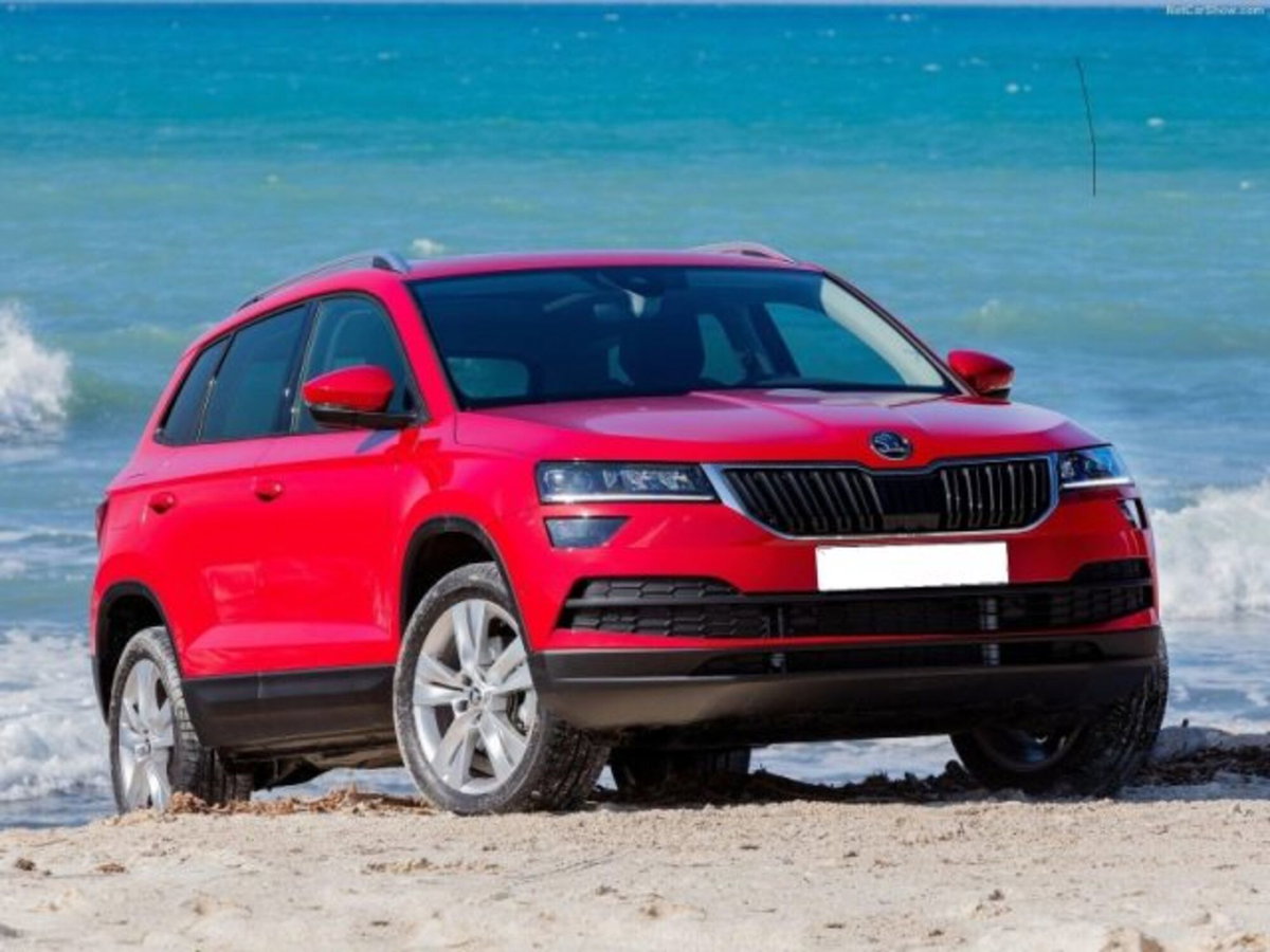 Skoda Karoq 2.0 tdi Selection 150cv dsg (3)