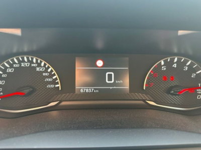 Peugeot 208 1.2 puretech Active s&s 75cv (6)