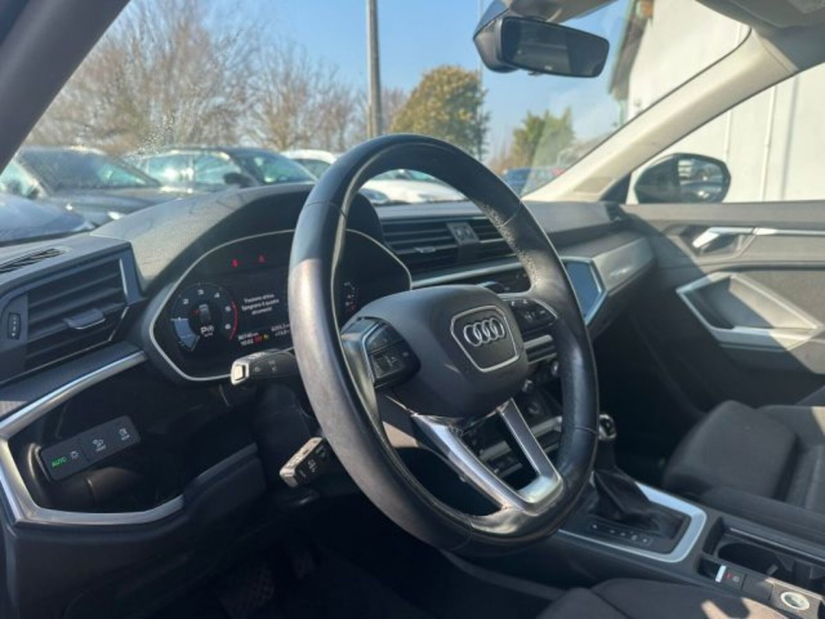 Audi Q3 Sportback 35 TDI quattro S tronic S line edition (4)