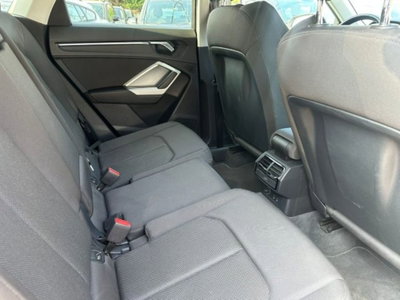 Audi Q3 Sportback 35 TDI quattro S tronic S line edition (14)