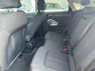 Audi Q3 Sportback 35 TDI quattro S tronic S line edition (9)