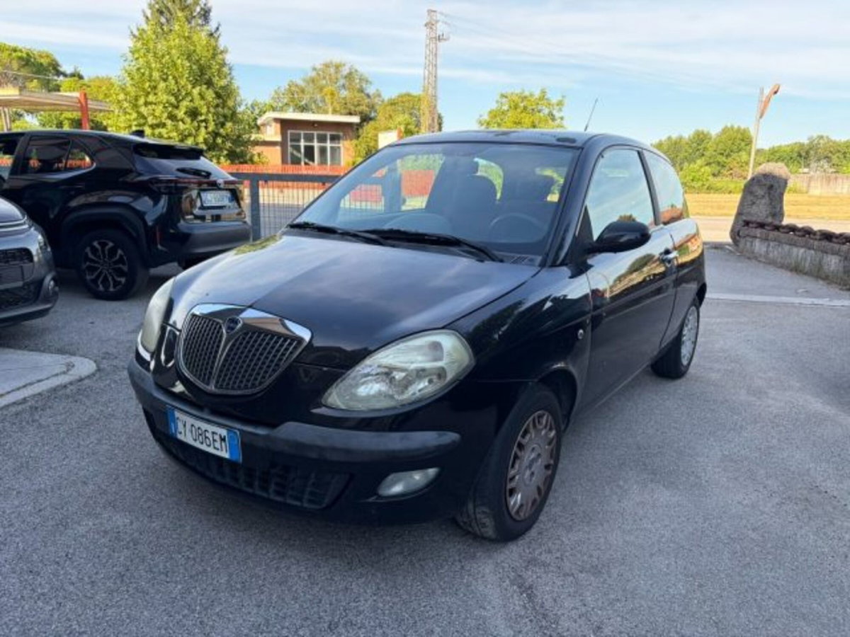 Lancia Ypsilon 1.2