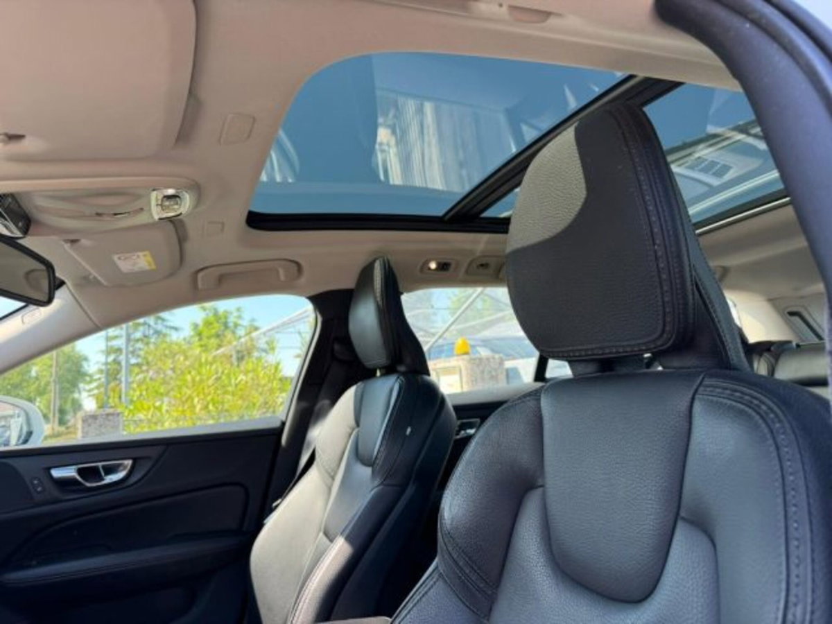 Volvo V60 Cross Country D4 Geartronic Business Plus (10)