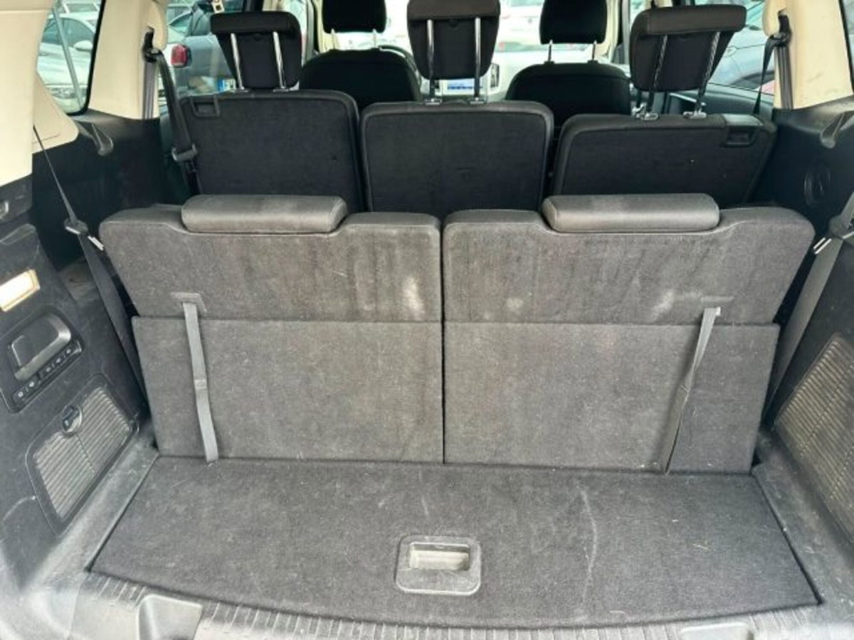 Ford S-Max 2.0 EcoBlue 150CV Start&Stop Aut. 7 posti Business (18)