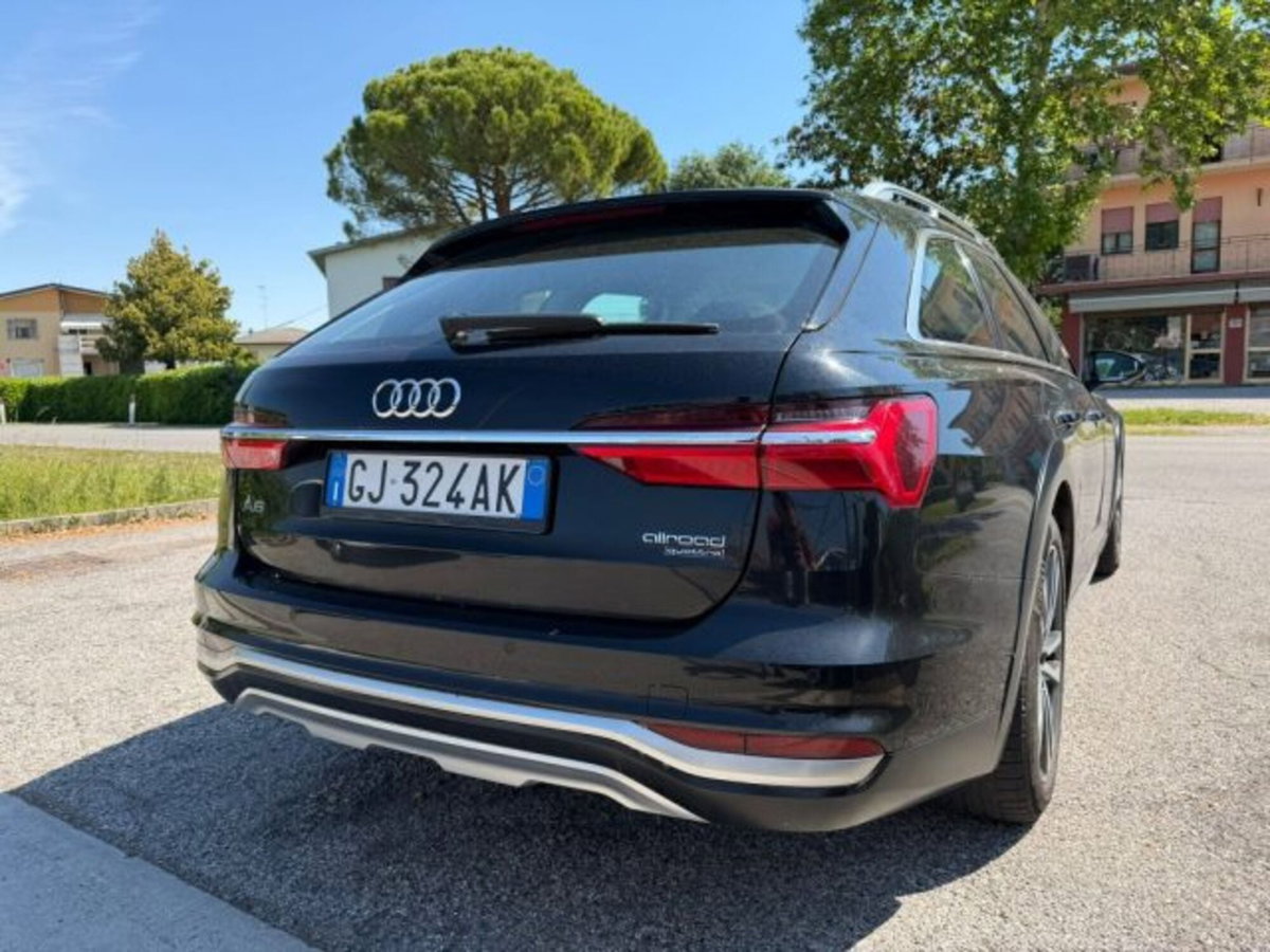 Audi A6 Allroad 40 TDI 2.0 quattro S tronic Evolution (2)