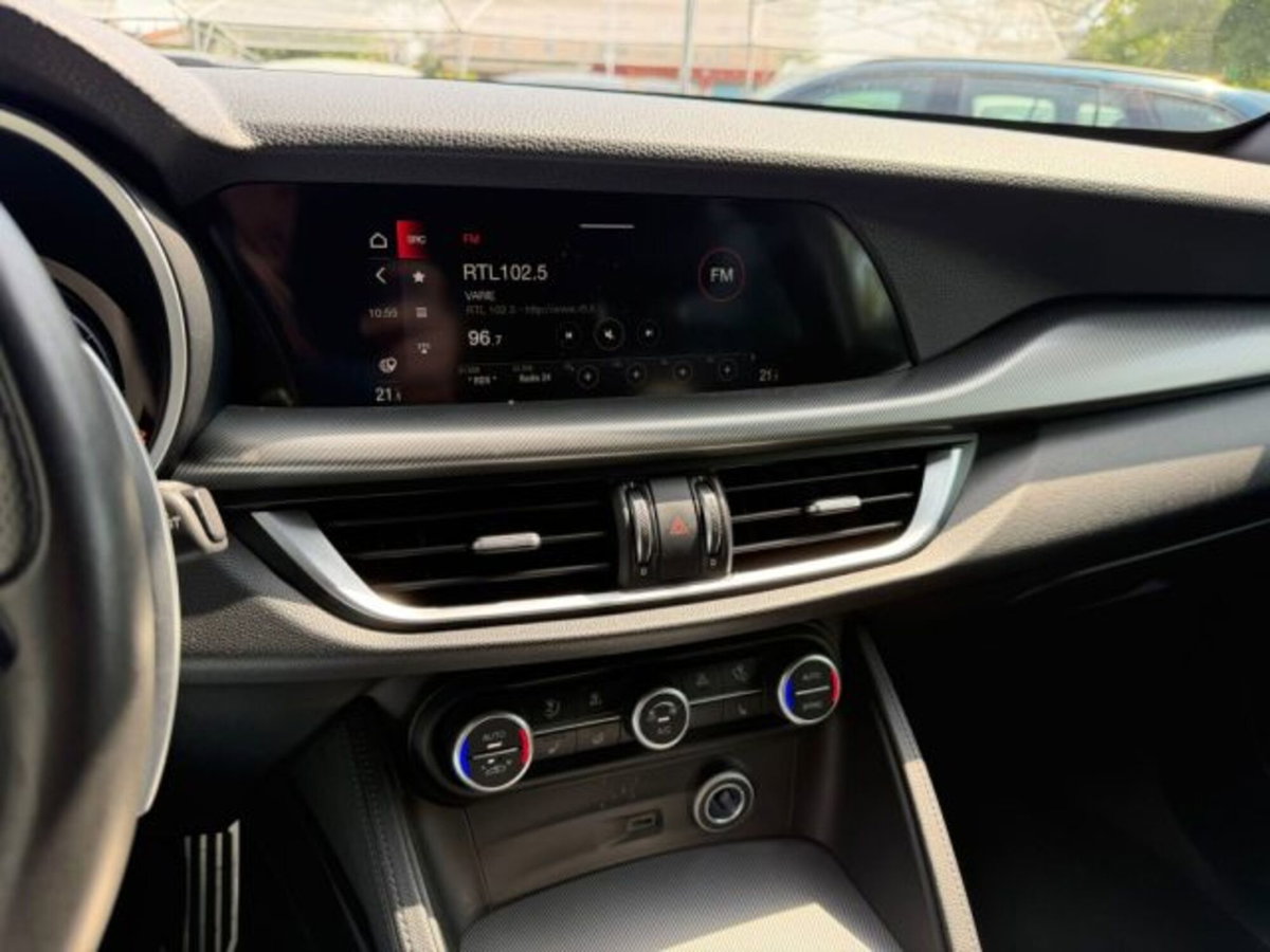 Alfa Romeo Stelvio Stelvio 2.2 Turbodiesel 210 CV AT8 Q4 Veloce (12)