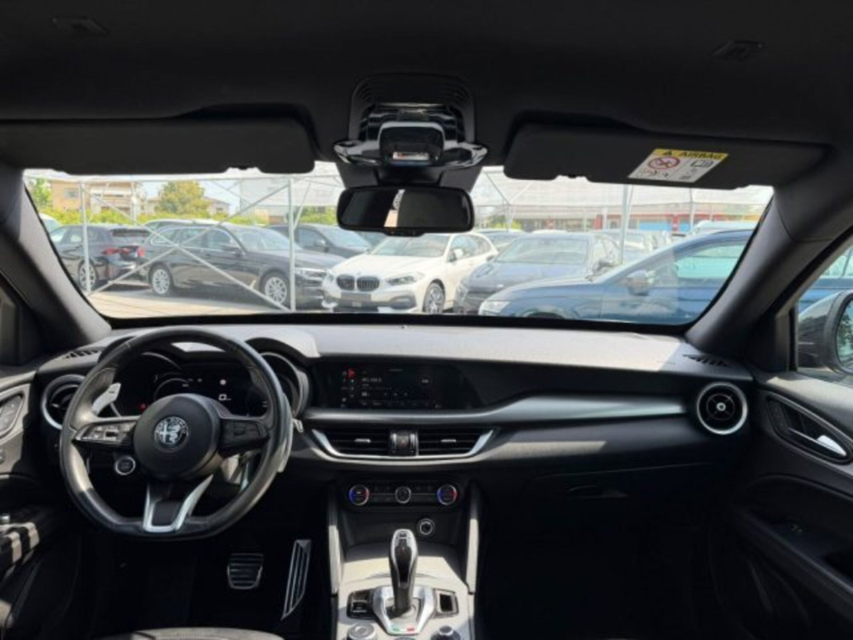 Alfa Romeo Stelvio Stelvio 2.2 Turbodiesel 210 CV AT8 Q4 Veloce (7)