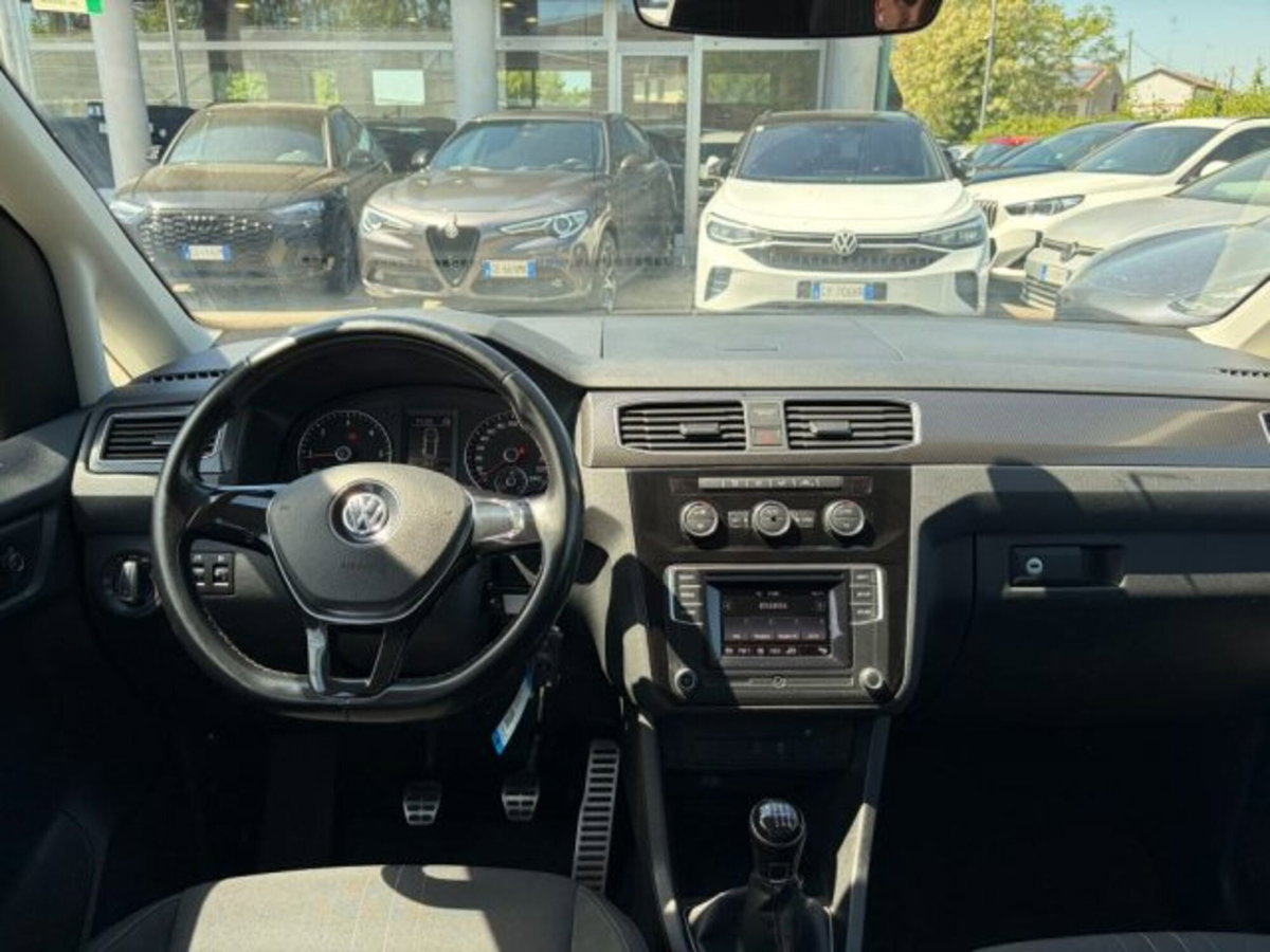 Volkswagen Caddy 2.0 TDI 122 CV 4MOTION Alltrack (9)