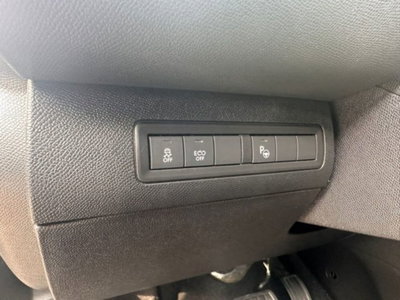 Peugeot 308 SW BlueHDi 150 S&S EAT6 GT Line (13)