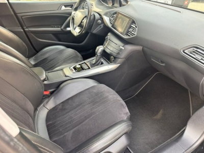 Peugeot 308 SW BlueHDi 150 S&S EAT6 GT Line (5)
