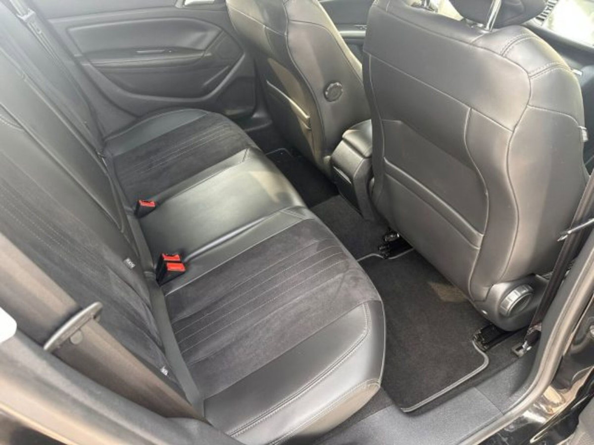 Peugeot 308 SW BlueHDi 150 S&S EAT6 GT Line (7)