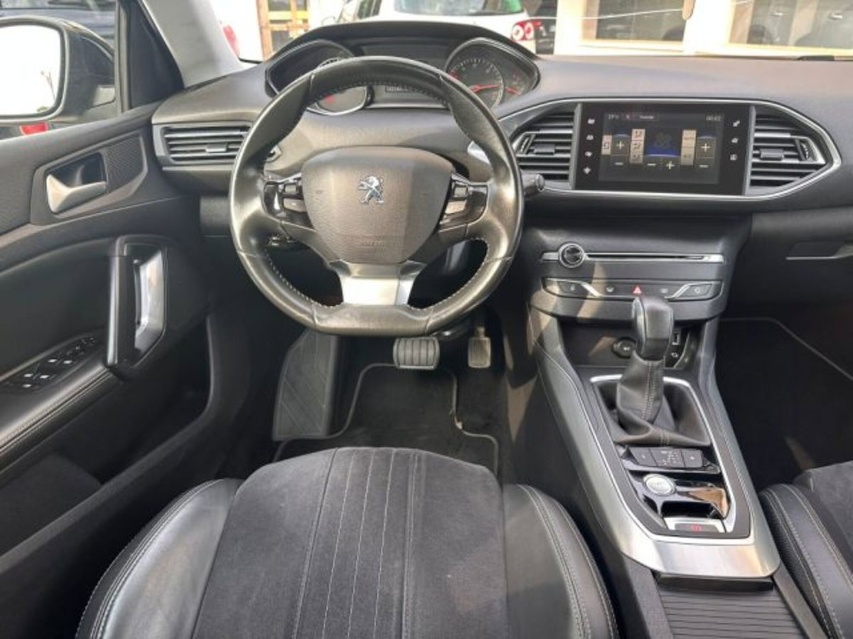 Peugeot 308 SW BlueHDi 150 S&S EAT6 GT Line (9)