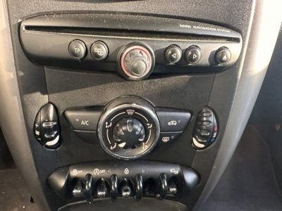 MINI Mini Countryman 1.6 Cooper D Business Countryman (12)