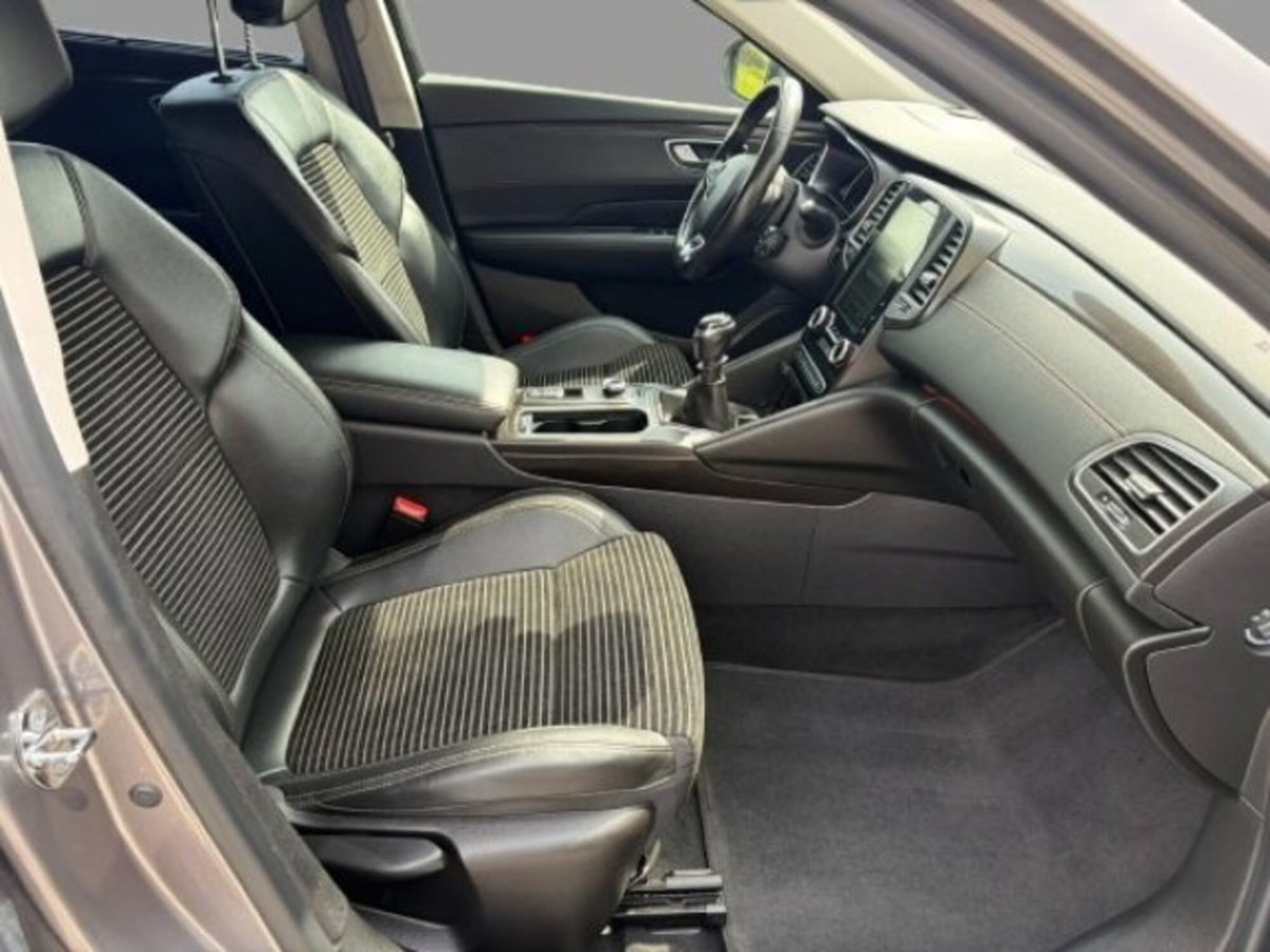 Renault Talisman SporTour dCi 150 CV Business (8)