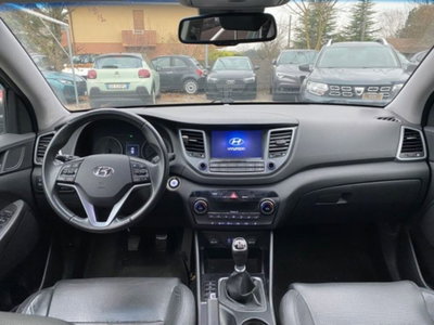 Hyundai Tucson 1.7 CRDi XPossible (8)