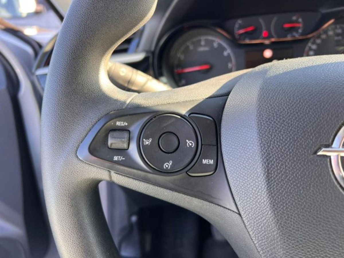 Opel Corsa 1.5 D 100 CV Edition (10)