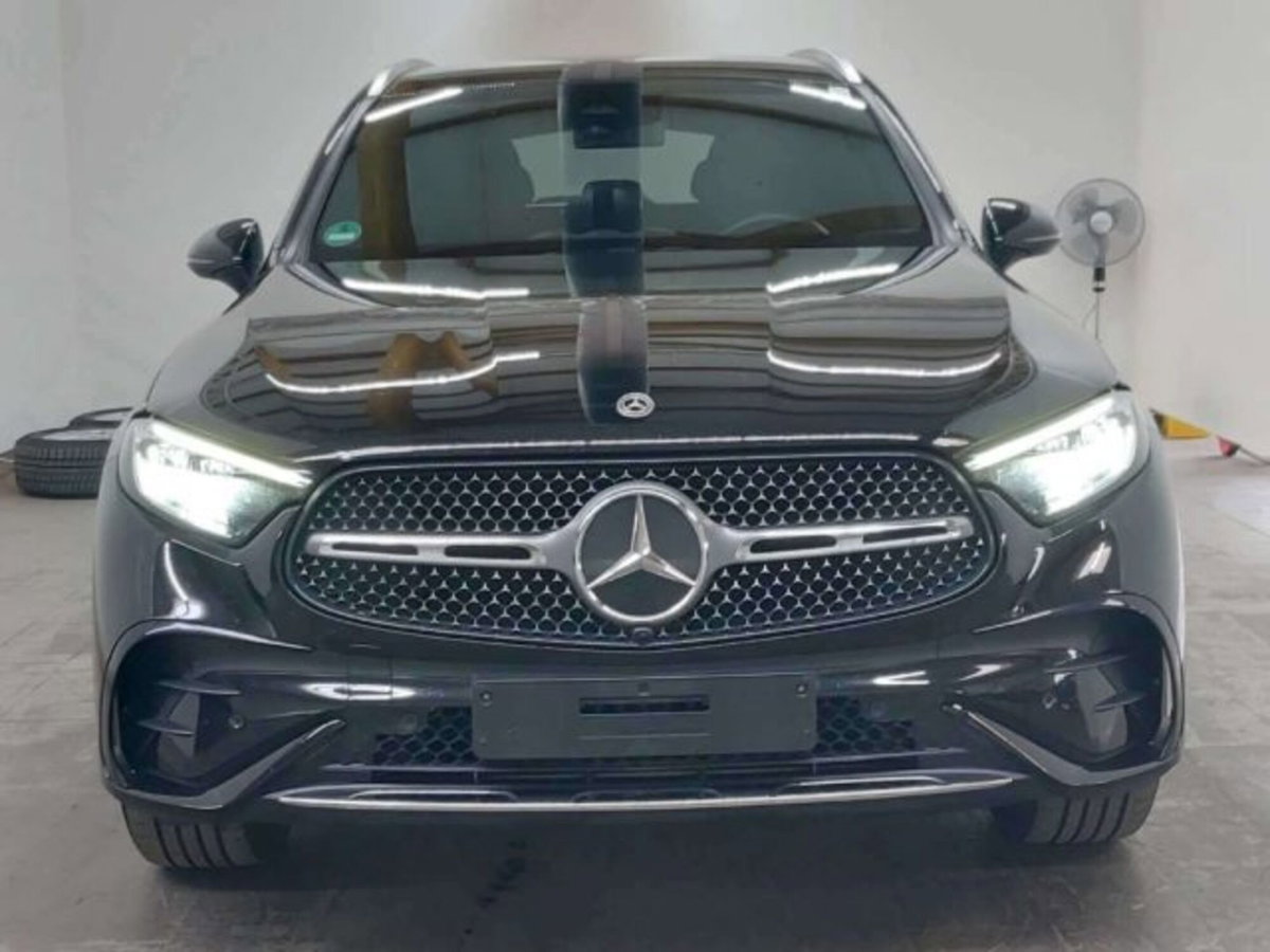 Mercedes-Benz GLC 220 d 4Matic Mild Hybrid AMG Advanced Plus (4)