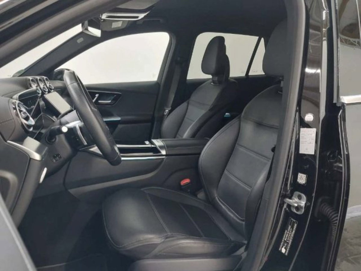 Mercedes-Benz GLC 220 d 4Matic Mild Hybrid AMG Advanced Plus (9)