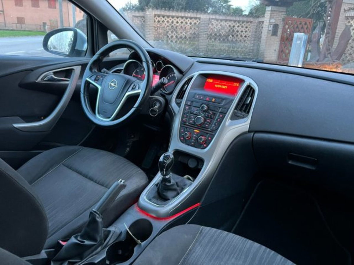 Opel Astra Station Wagon 1.7 CDTI 110CV Sports Elective (10)